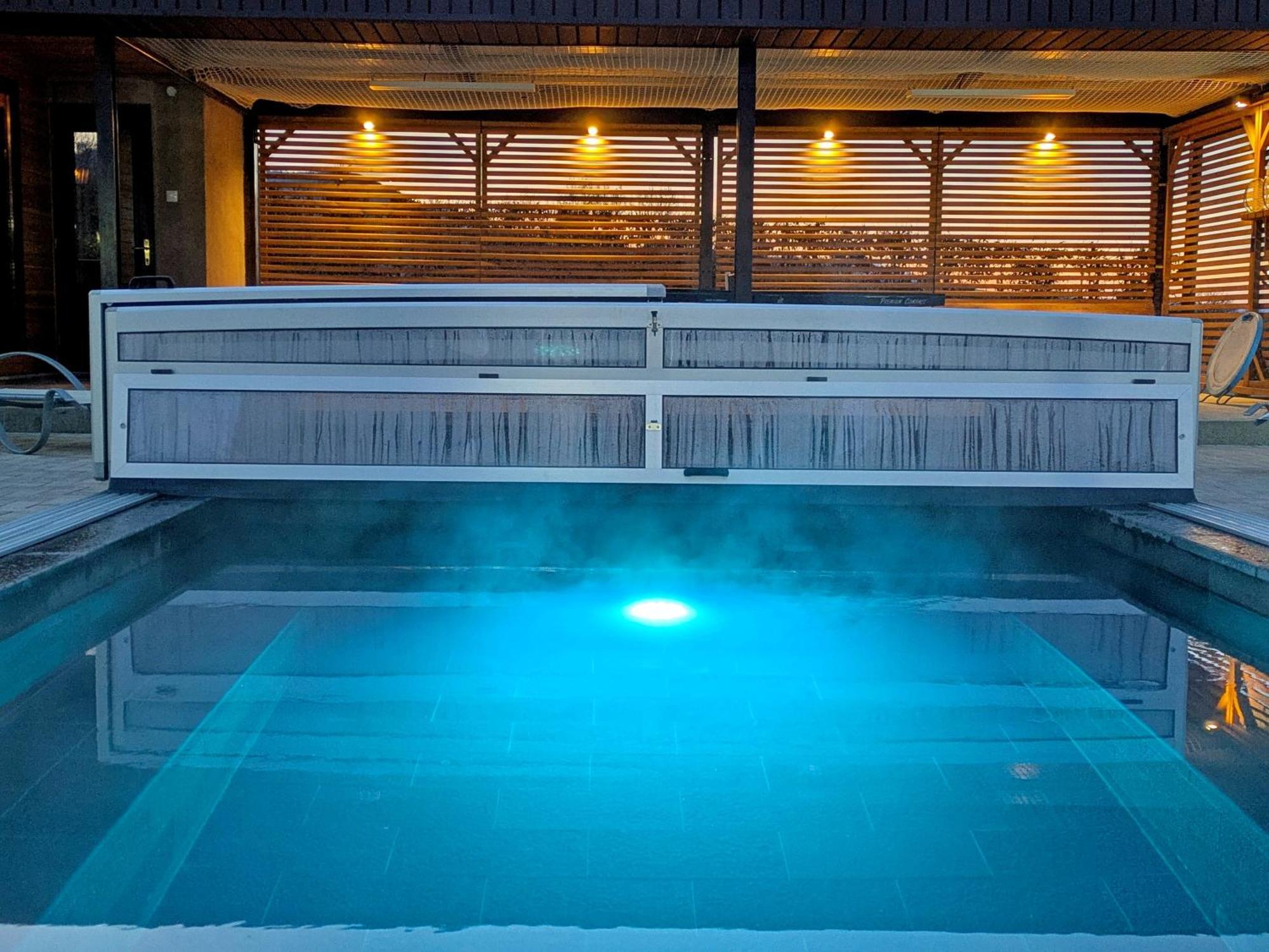 Pallos Apartments Совата Экстерьер фото